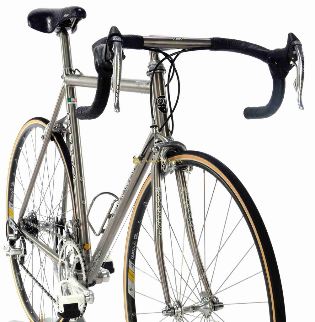 Mid 1990s PASSONI Top Titanio Campagnolo Record 8s, luxury vintage titanium bike by Premium Cycling